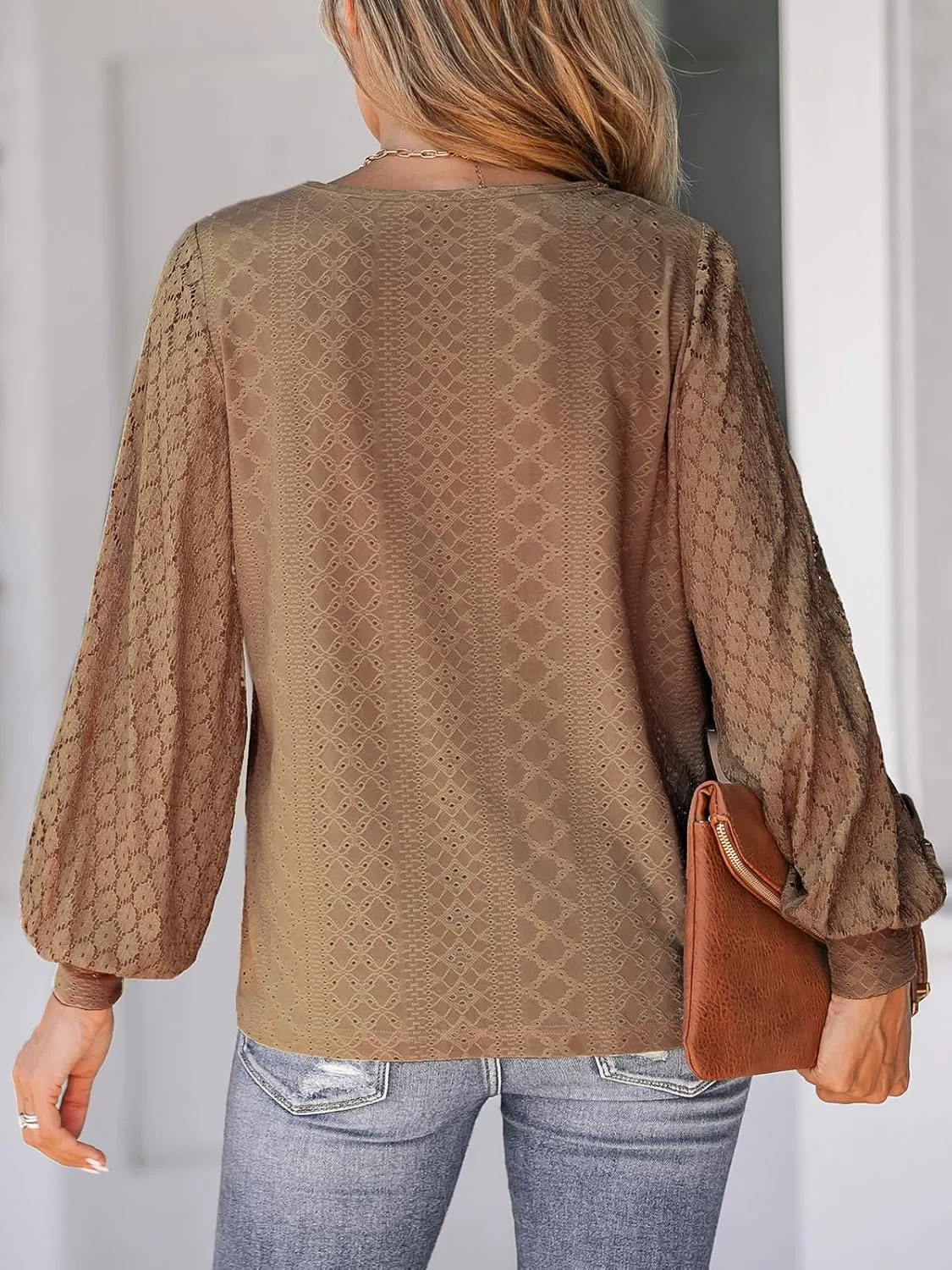 CUPSHE Long Sleeve Tops for Women Eyelet Scalloped Lace V Neck Blouse Casual Loose Fashion Shirts
