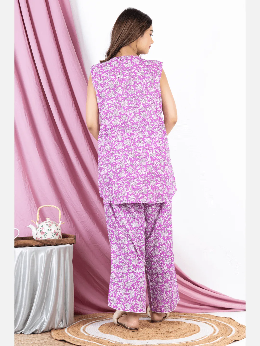 Lavender Sleeveless Pure Cotton Loungewear